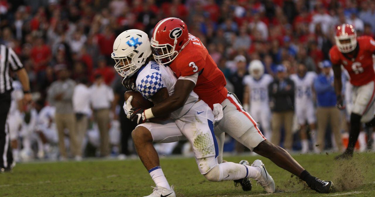 Former Georgia Bulldog Roquan Smith Makes Game-Winning Play for