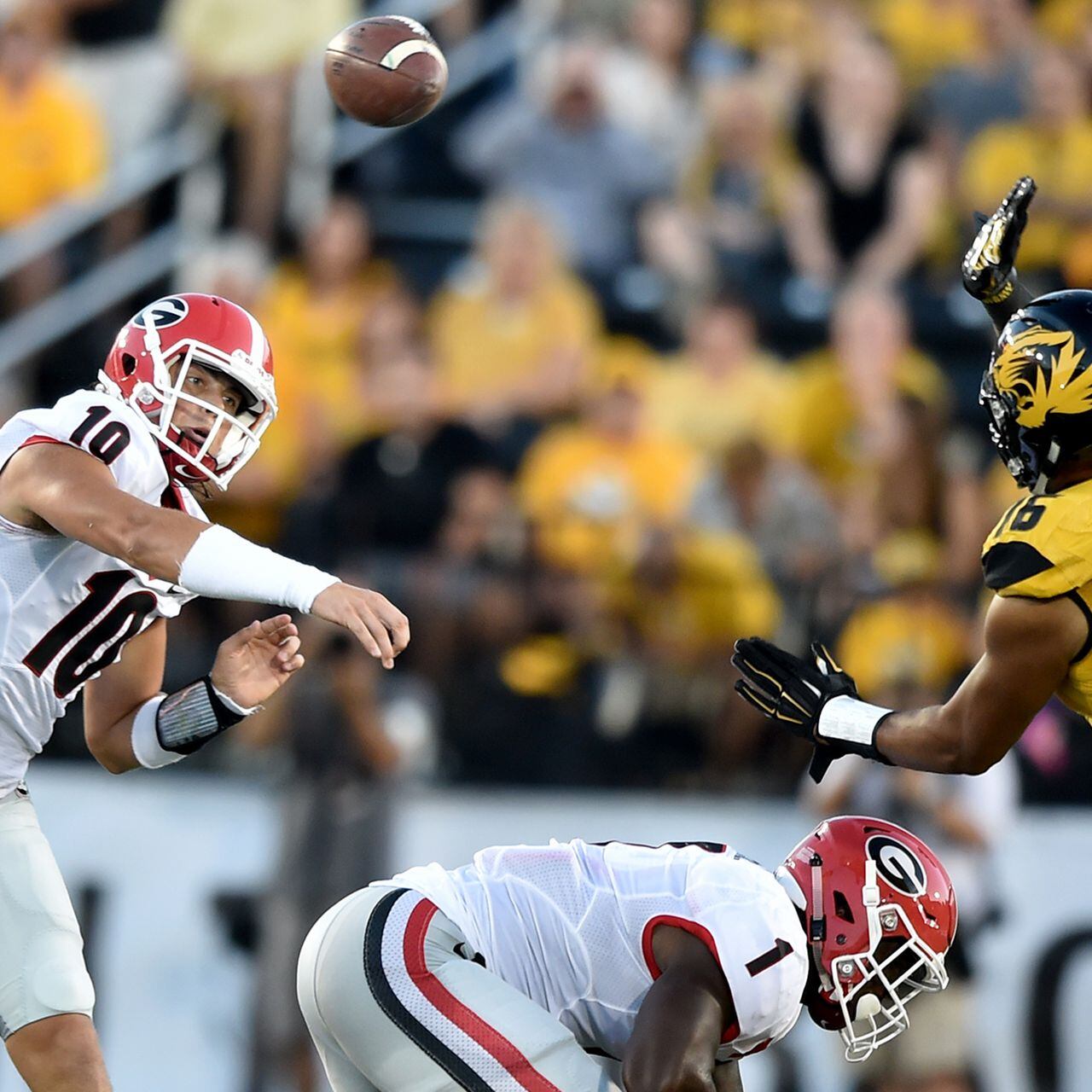 Calm, Challenged, Clutch: Jacob Eason Leads Georgia To Victory