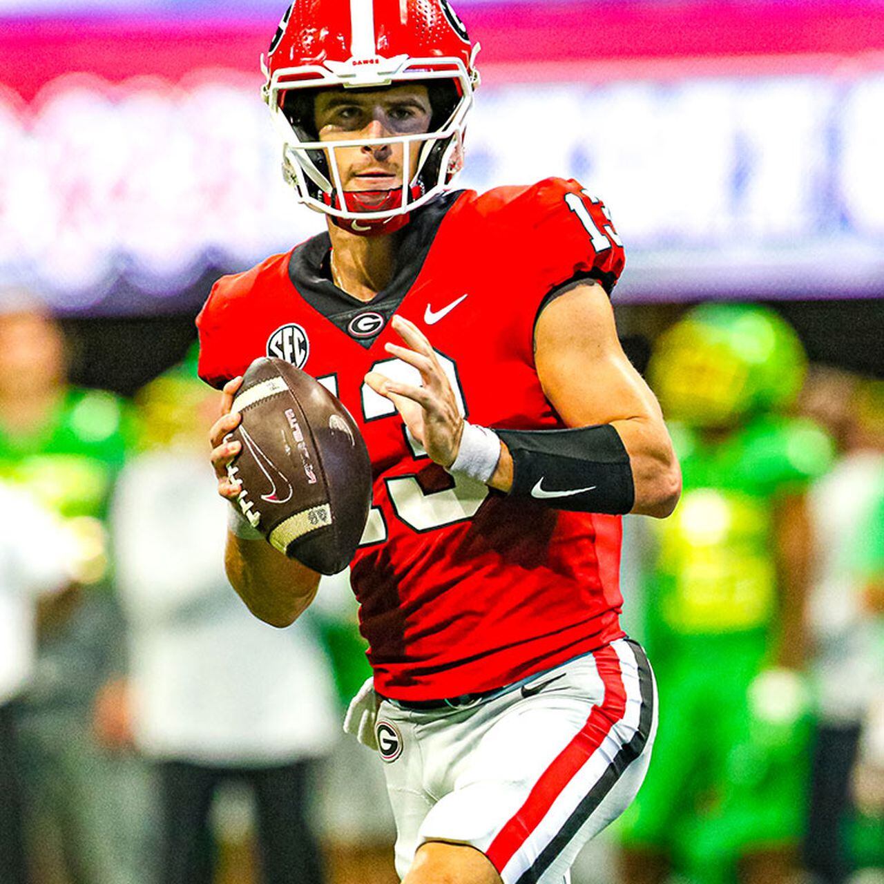 Exclusive QB Stetson Bennett Christmas Gifts for Your Favorite Georgia  Bulldog Fan