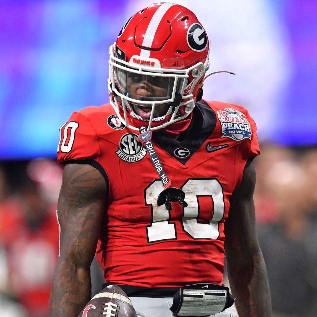 D'Andre Swift Georgia Bulldogs Unsigned Red Jersey Running