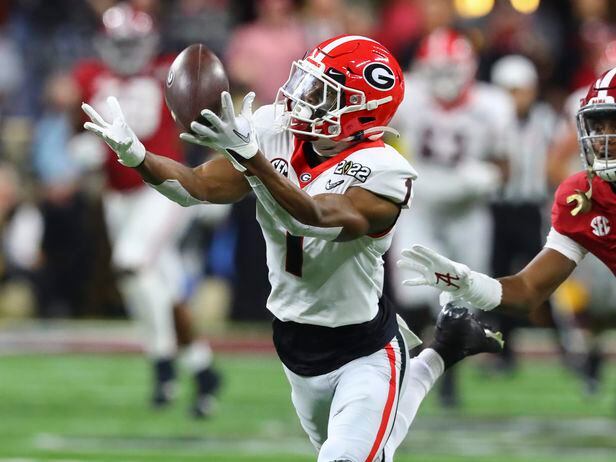 George Pickens, Carson Beck put on passing show at Georgia's Pro Day