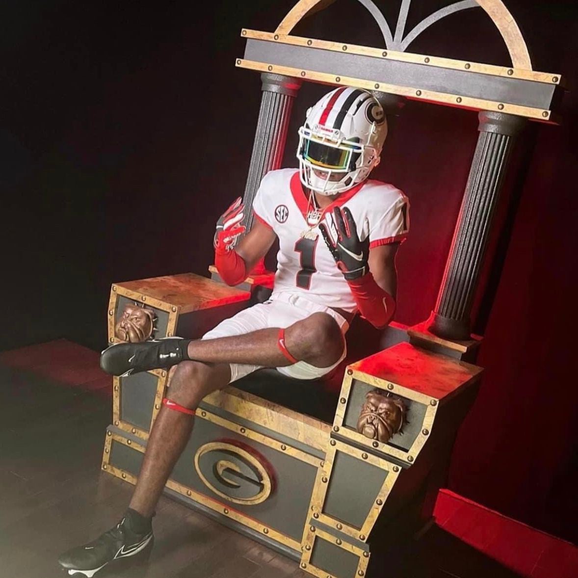 New Georgia football uniforms and logo only slightly different