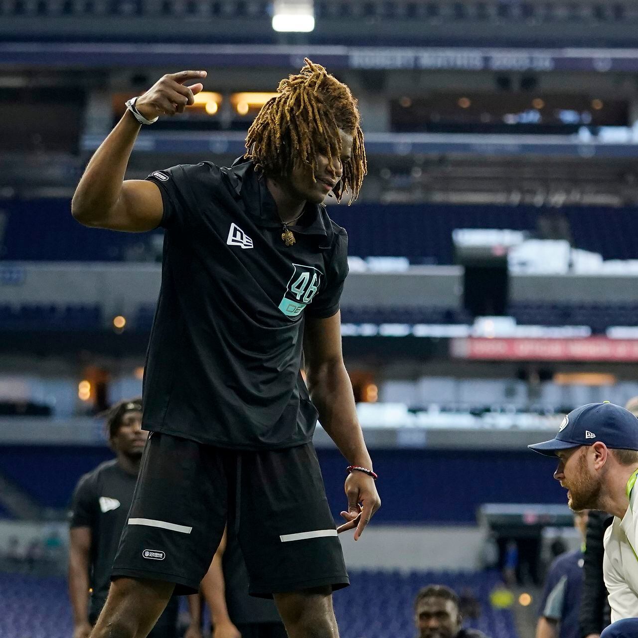 Punter Jake Camarda runs official 4.56-second 40-yard dash at 2022