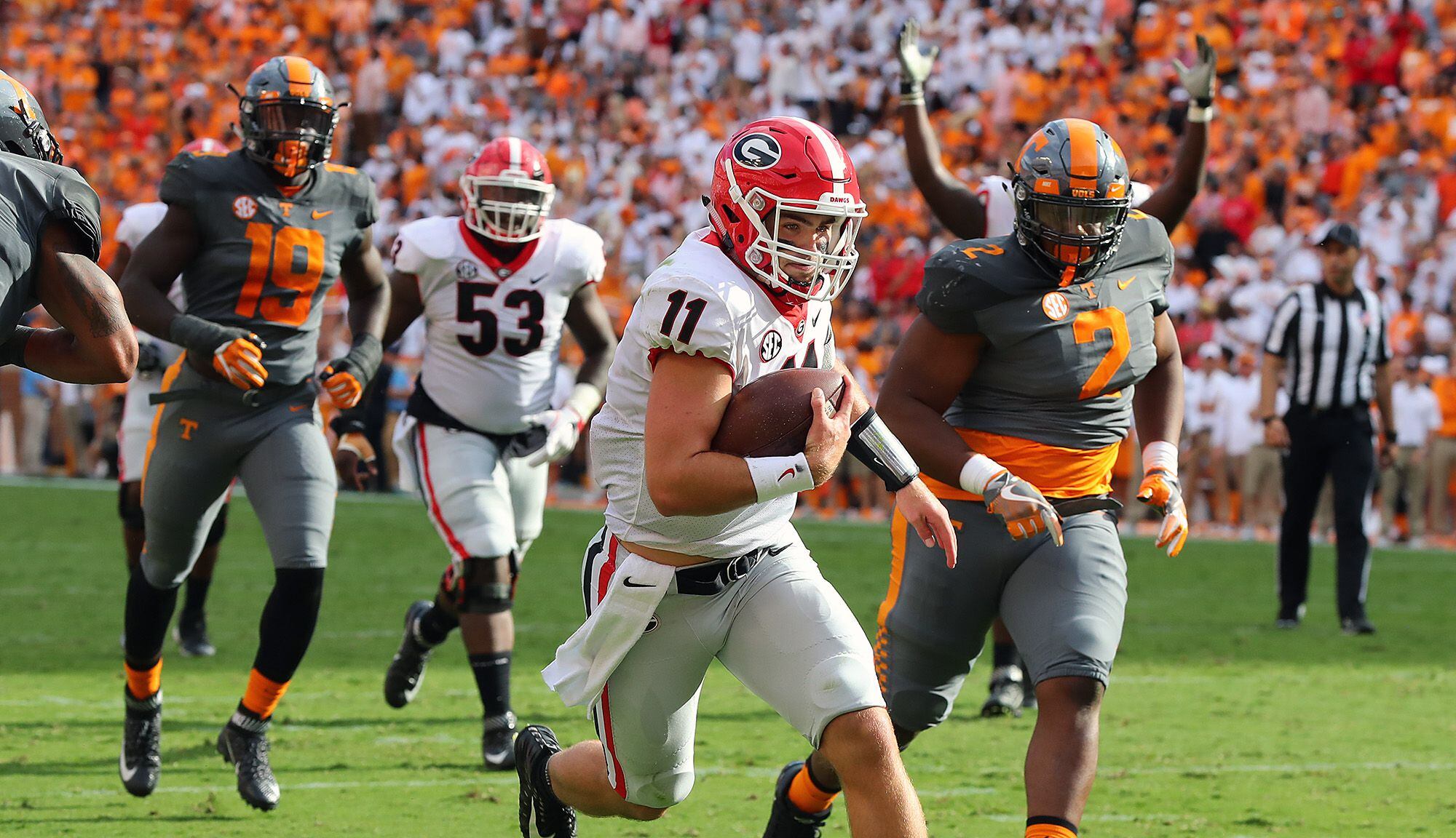 Jake Fromm Apparently Wants Georgia to Wear Black Jerseys Against Notre  Dame and It's a Must