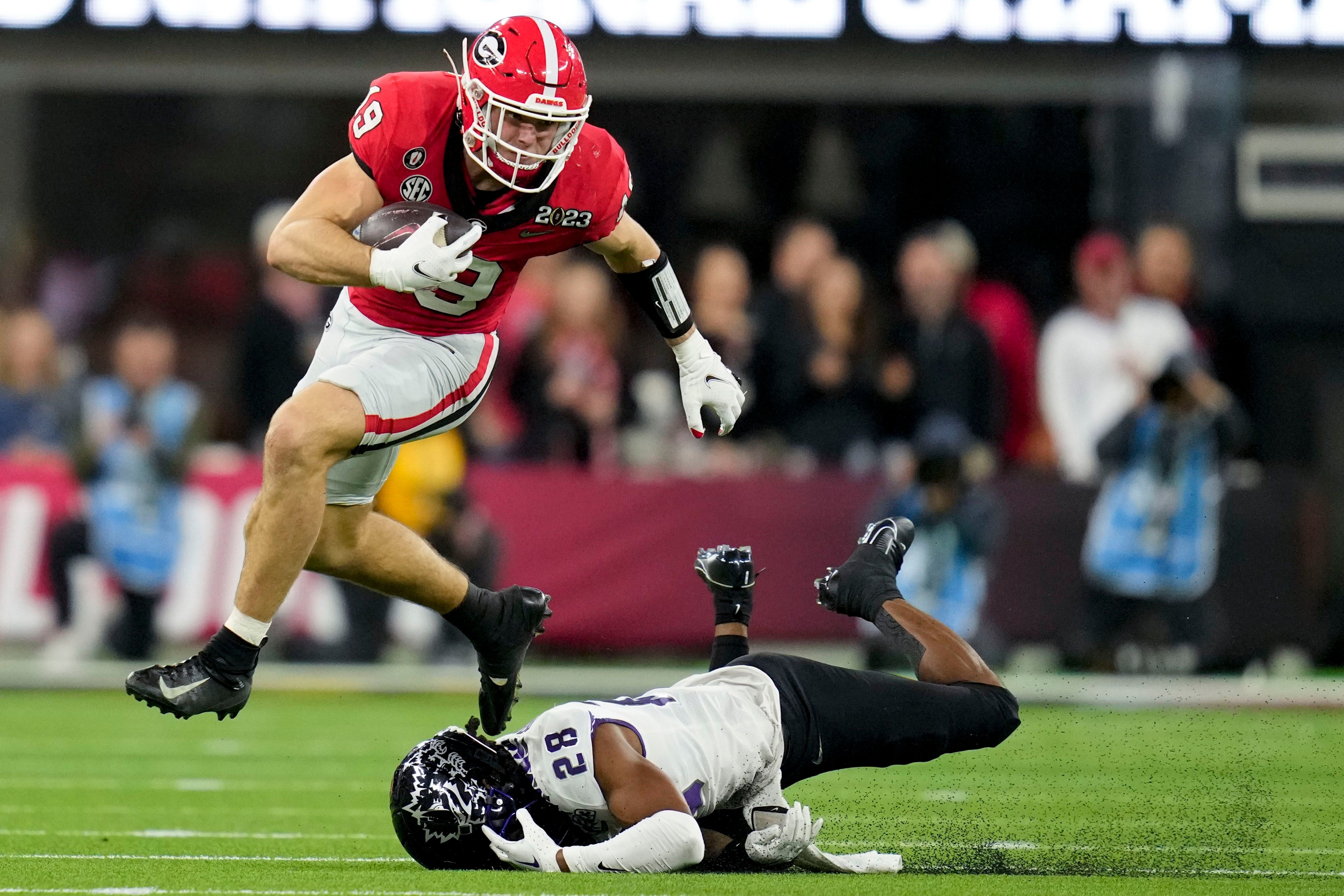 Brock Bowers unsurprisingly at his best in national championship