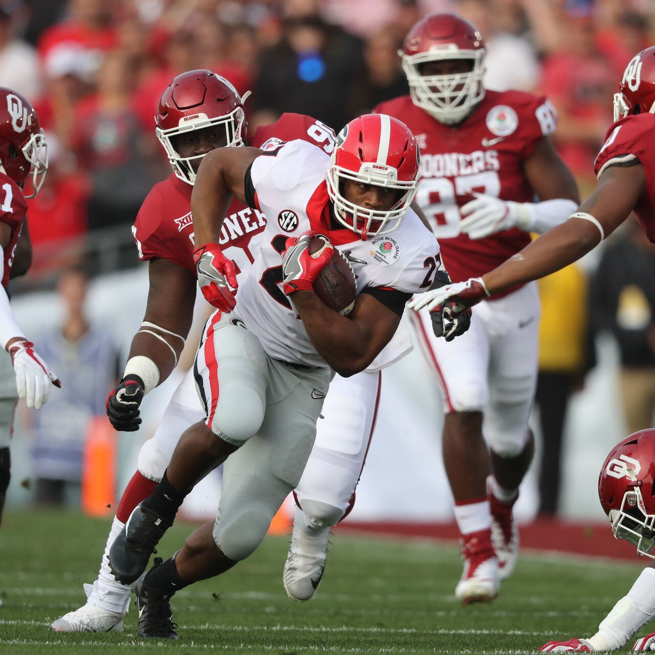 Cleveland Browns: Nick Chubb  pass-catching threat? - Dawgs By