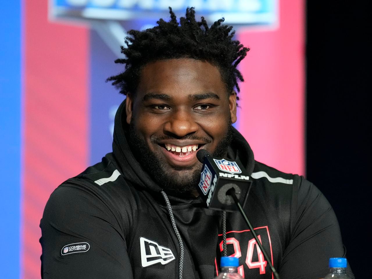 2023 NFL Mock Draft Roundup: ESPN's Todd McShay goes with the most popular  pick for the Washington Commanders - Hogs Haven