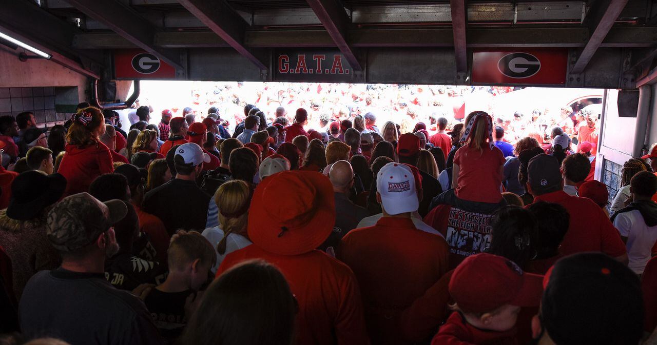 From small towns to Sanford Stadium, Kirby Smart is the same man he was  back when – Sowegalive