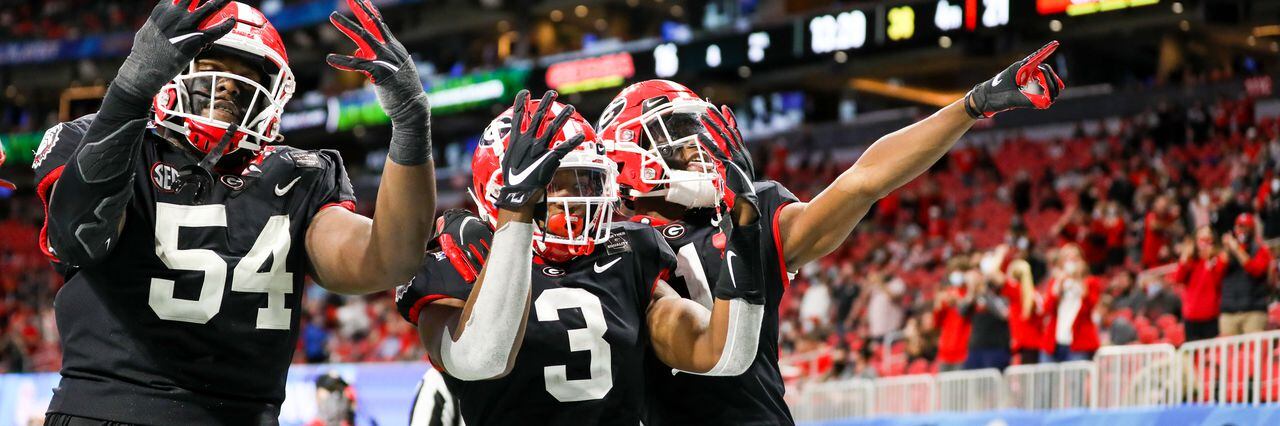 UGA football assistant dons James Cook's jersey at Peach Bowl