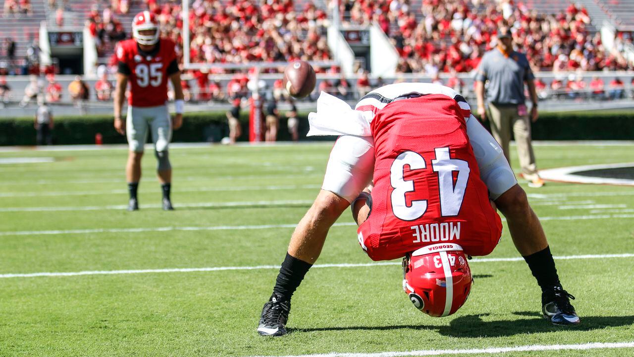 Former Georgia Bulldog Nick Moore ruled out for NFL season