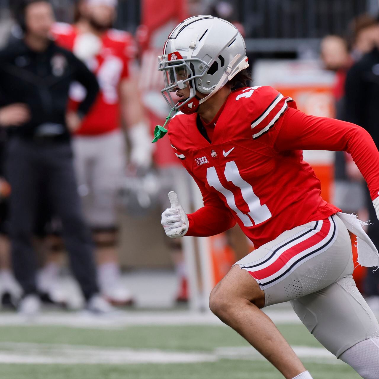 QB Justin Fields clocks fast 40-yard dash, throws 'pretty well' at Ohio  State pro day 