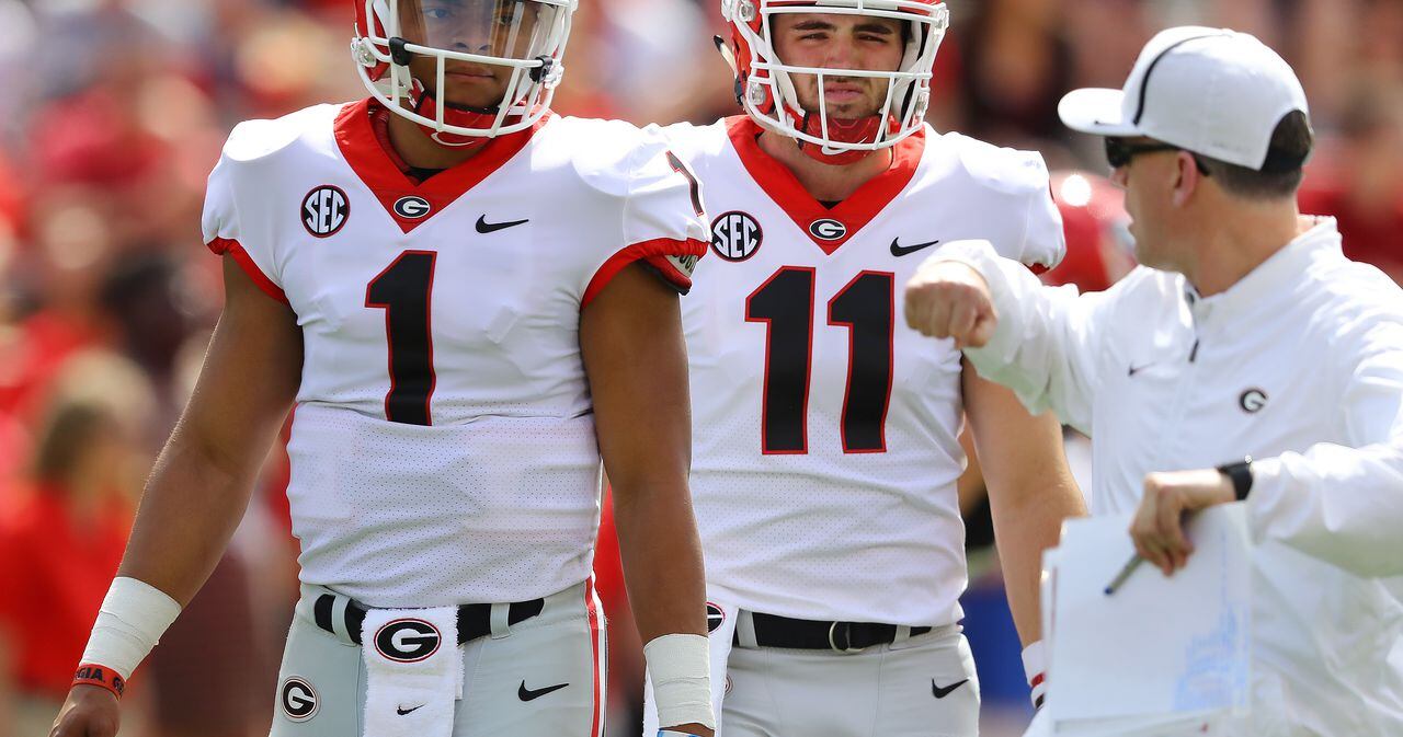 Georgia's Justin Fields may transfer, could possibly play next season