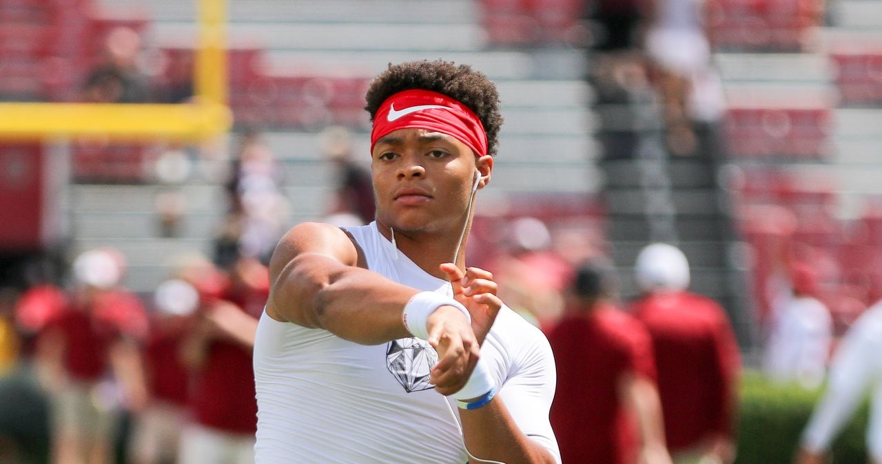 Former Georgia football QB Justin Fields speaks, not looking back