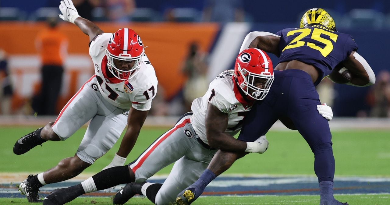 Georgia Football LB, Quay Walker Finishes 40-Yard Dash - Sports