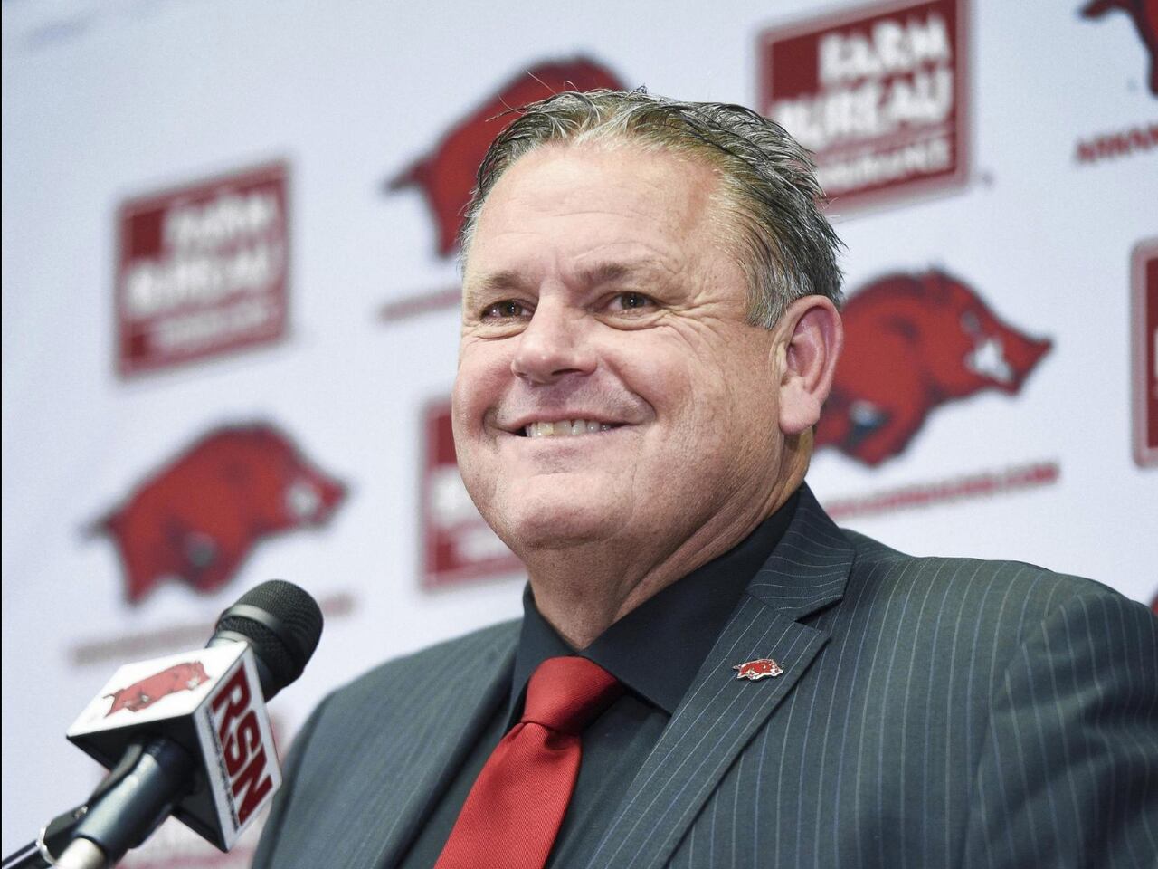 WholeHogSports - Super Bowl has SEC, Razorback ties