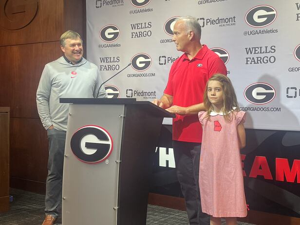 Former Georgia HC, Mark Richt, announced he will host the 2023 Chick-Fil-A  Dawg Bowl. The celebrity bowling event will feature bulldog…