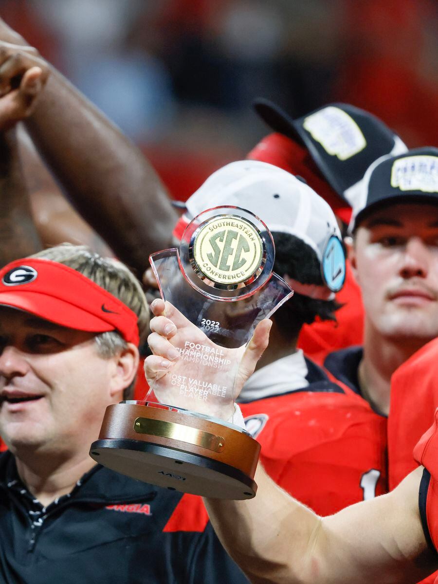 Georgia Peach Bowl champions gear: Shirts, hats, more as Bulldogs advance  to College Football Playoff title game 