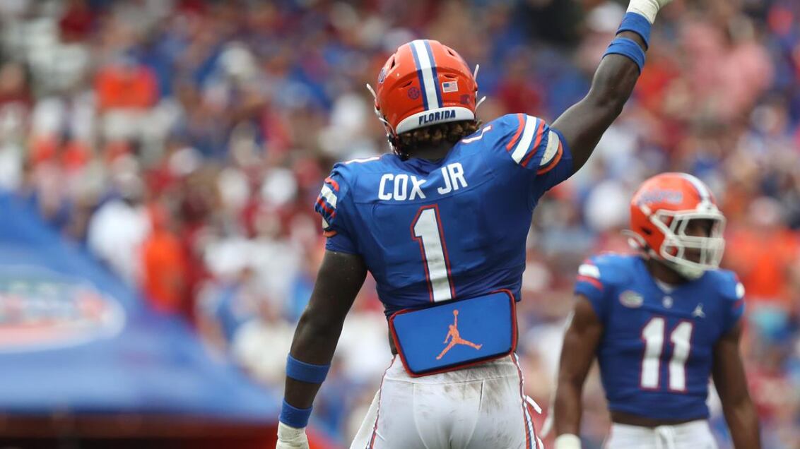 Florida dismisses starting EDGE Brenton Cox Jr.