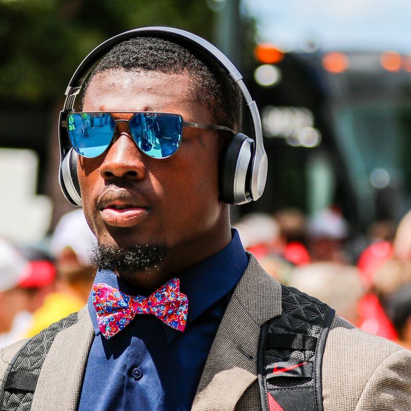 Louisville Cardinals Self Tie Bow Tie