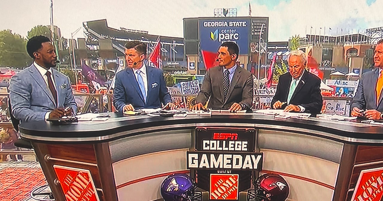 Only one ESPN GameDay expert picks Clemson to Playoff