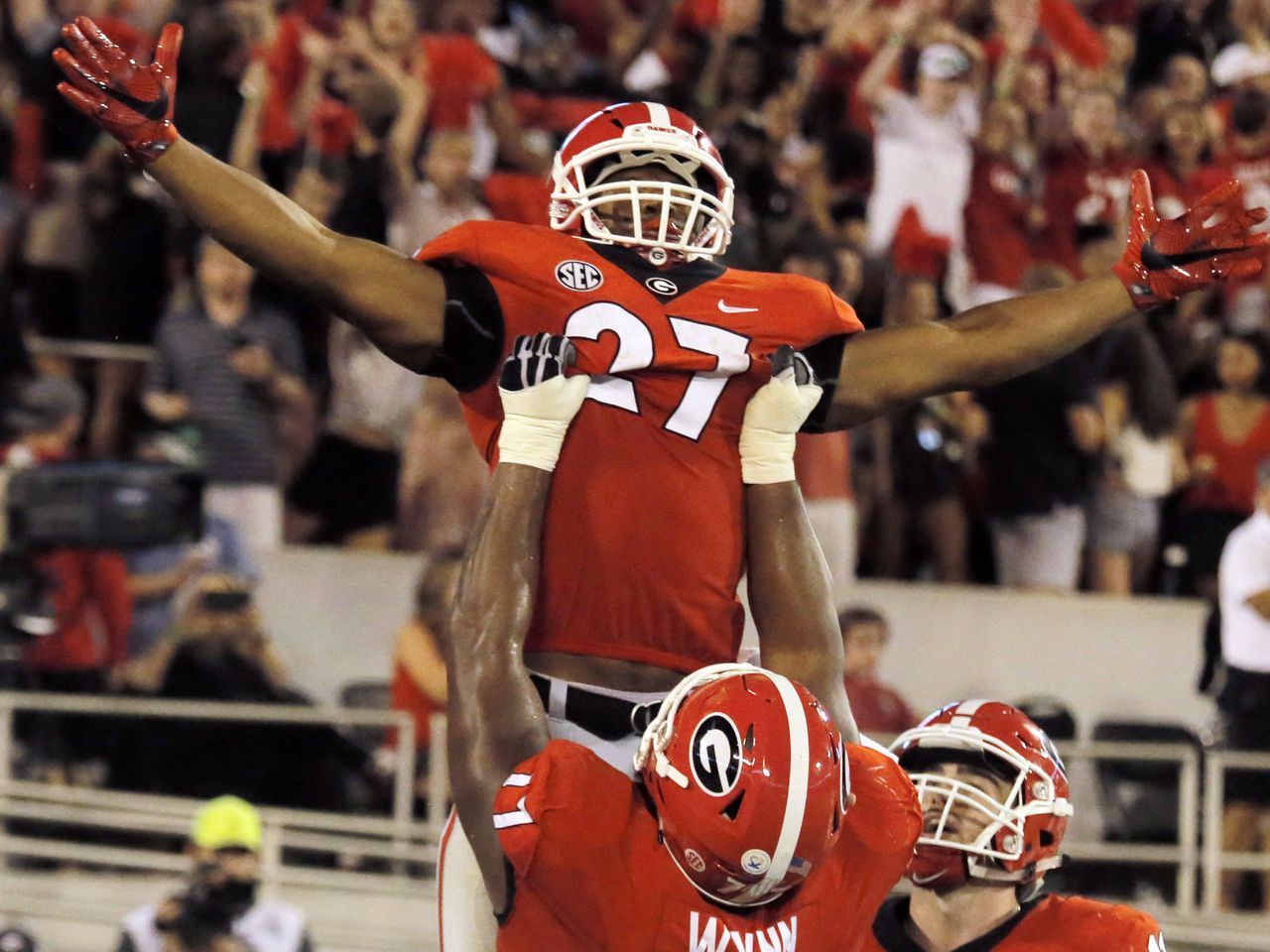 Nick Chubb, Sony Michel say they'll be back for senior year at UGA