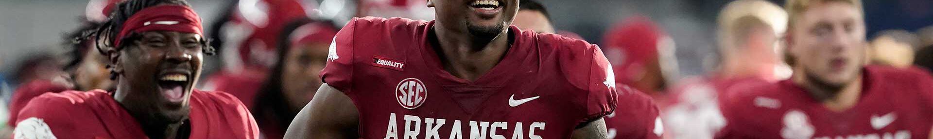 Arkansas WR Treylon Burks Highlights, wide receiver, Arkansas Razorbacks,  Broadway theatre district, Broadway is ready for Burks 