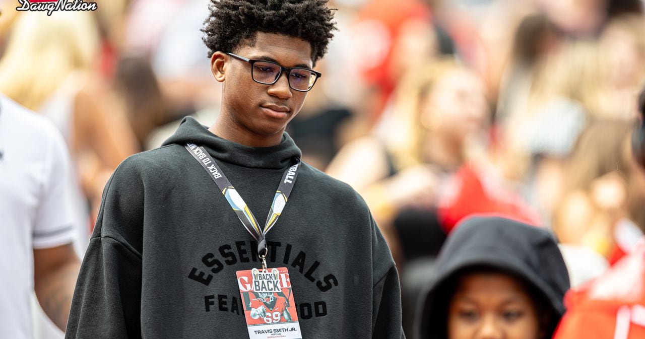 Impressive 2025 in-state WR Travis Smith Jr. already 'loves' the way  Georgia football recruits him