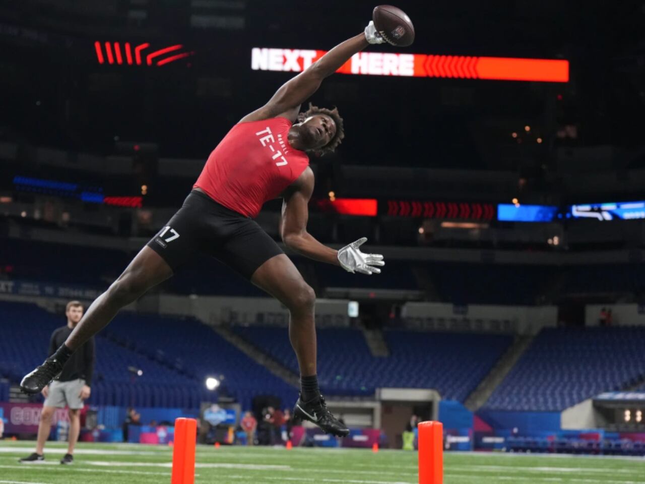 NFL Combine Results: Mike Adams Not Impressive In Strength