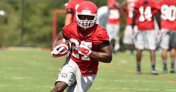 Nick Chubb, Another Addition to the 'Tailback U' Mantra for the Georgia  Bulldogs - Team Speed Kills