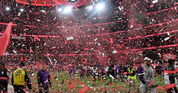 WATCH: Georgia Bulldogs Fans Celebrate Atlanta Braves' World Series in  Sanford Stadium