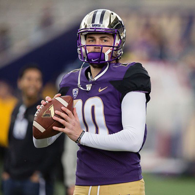 Jacob Eason wins Gatorade National Football Player of the Year, recommits  to Georgia