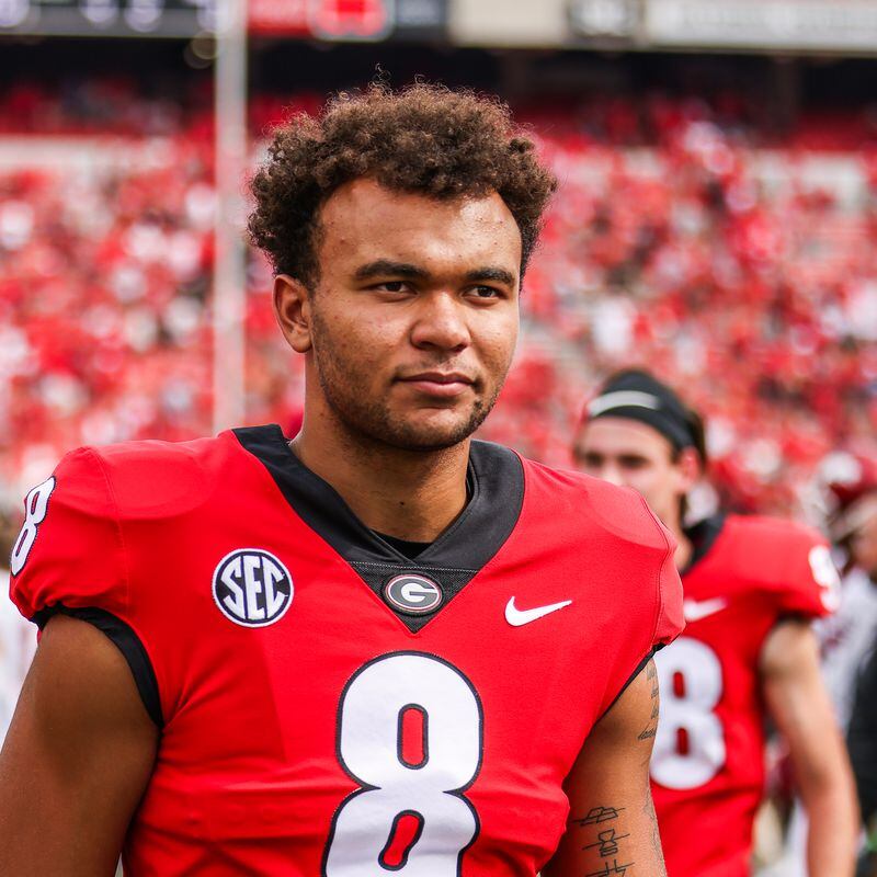 Watch CBS Evening News: Georgia football player, staffer killed in crash -  Full show on CBS