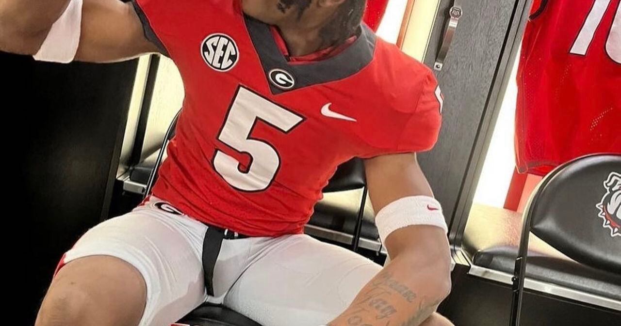 Ny Carr commits to UGA football for 2024 class