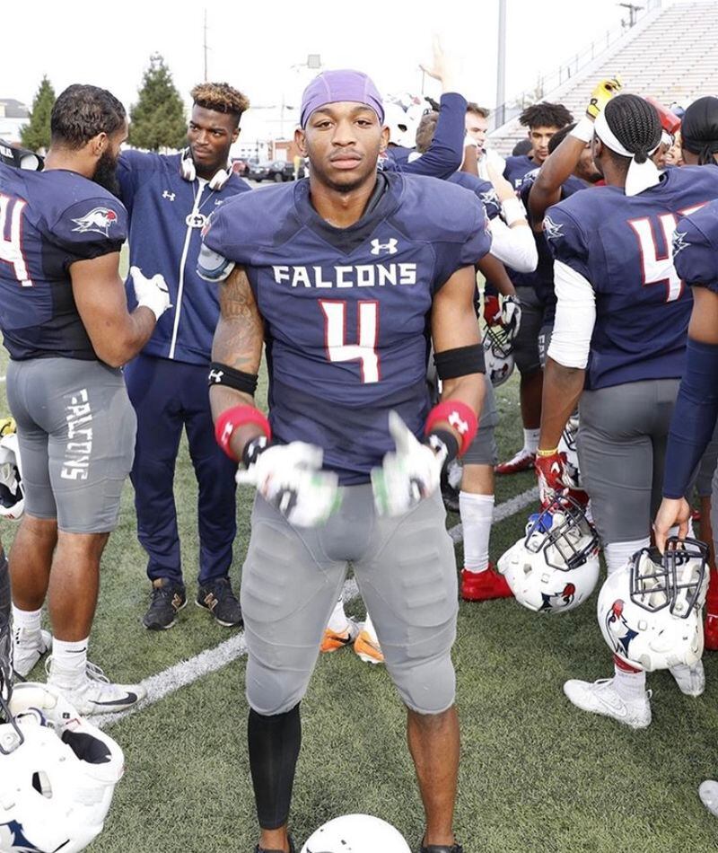 Jackson State defensive back De'Jahn Warren is headed to the USFL