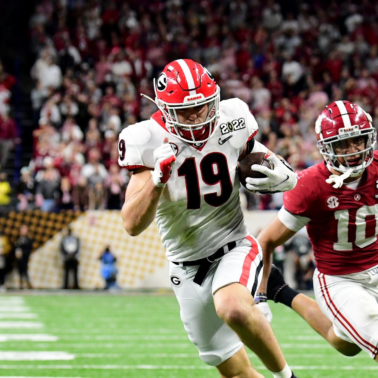 Containing Georgia star TE Brock Bowers will be a 'chess game' for