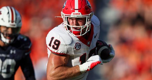 Brock Bowers 'special' in Georgia offense despite Mackey Award snub