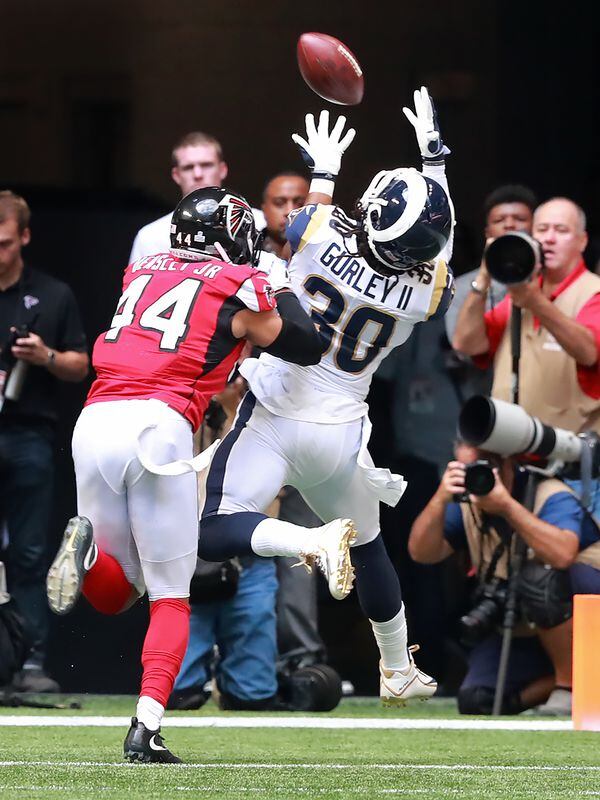 Todd Gurley Decides on Changing Jersey Number