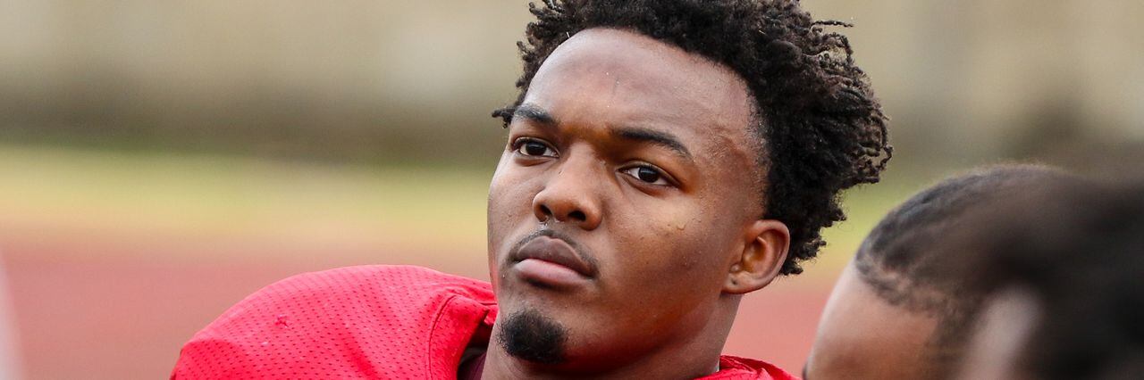 BREAKING: Nation's No. 1 ILB Nakobe Dean has made his college decision