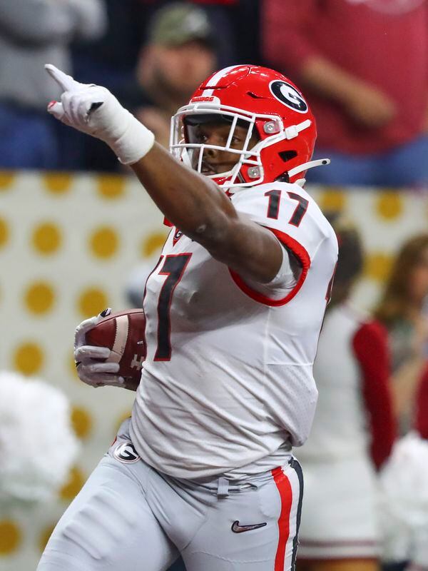 Georgia linebackers Channing Tindall and Quay Walker declare for